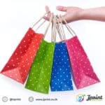 ถุงกระดาษหูหิ้วสีต่าง ๆ